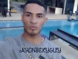 ARONSEXYGUY