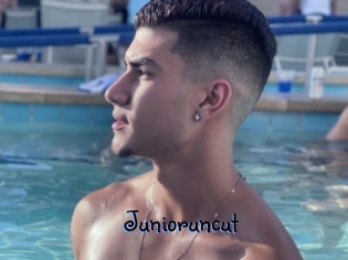 Junioruncut