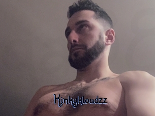Kinkykloudzz