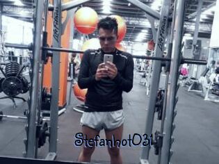 Stefanhot031