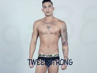 TWEEKSTRONG