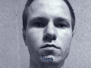 Tiors