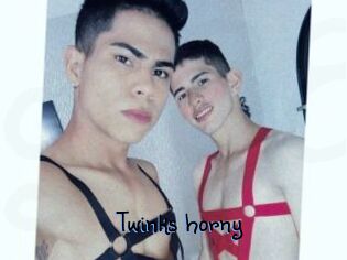 Twinks_horny
